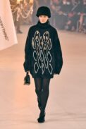 00031-off-white-fall-2022-ready-to-wear-paris-credit-gorunway-1.jpeg