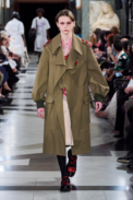 00031-simone-rocha-spring-2023-ready-to-wear-credit-gorunway