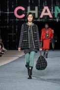 00032-chanel-fall-2022-ready-to-wear-paris-credit-gorunway-1.jpeg