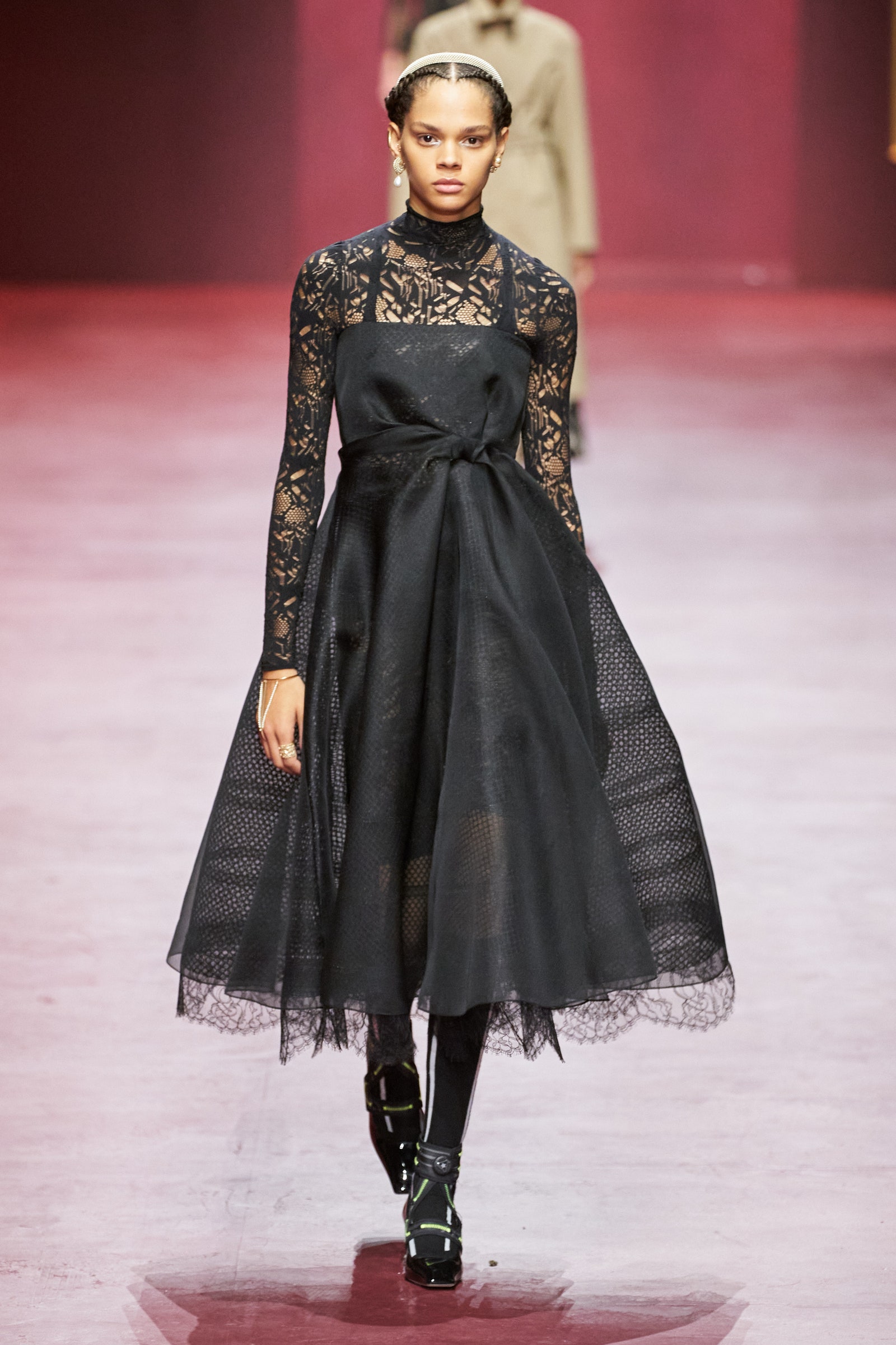 00032-christian-dior-fall-2022-ready-to-wear-paris-credit-gorunway-1.jpeg