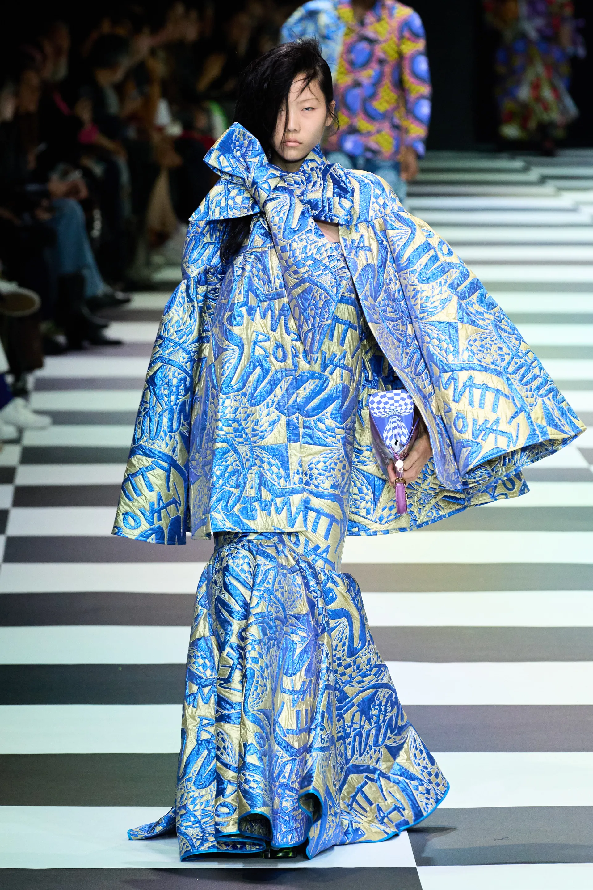 00032-matty-bovan-spring-2023-ready-to-wear-credit-gorunway