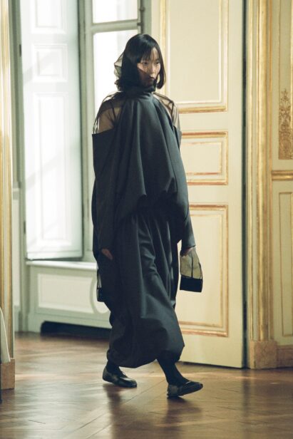 00032-the-row-resort-2023-paris-credit-brand-1.jpeg