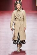 00033-christian-dior-fall-2022-ready-to-wear-paris-credit-gorunway-1.jpeg