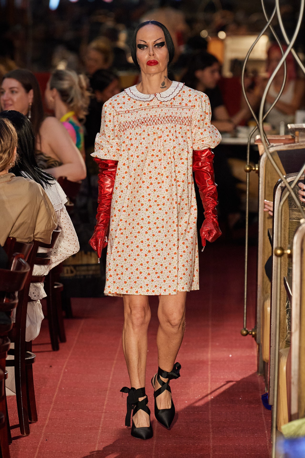 00034-batsheva-spring-2023-ready-to-wear-credit-gorunway