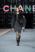 00034-chanel-fall-2022-ready-to-wear-paris-credit-gorunway-1.jpeg