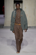 00034-tods-spring-2023-ready-to-wear-credit-gorunway