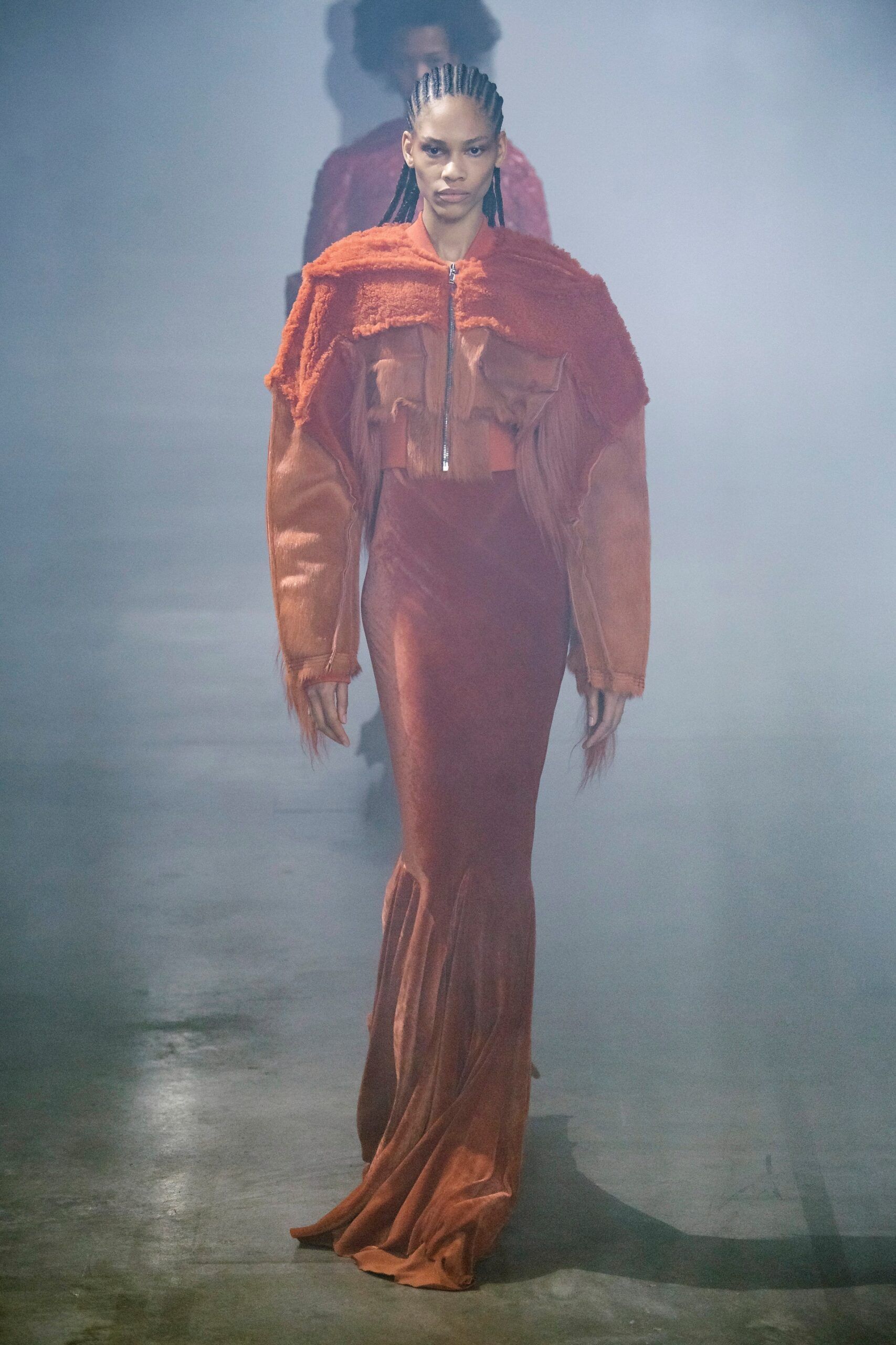 00035-rick-owens-fall-2022-ready-to-wear-paris-credit-gorunway-3.jpg