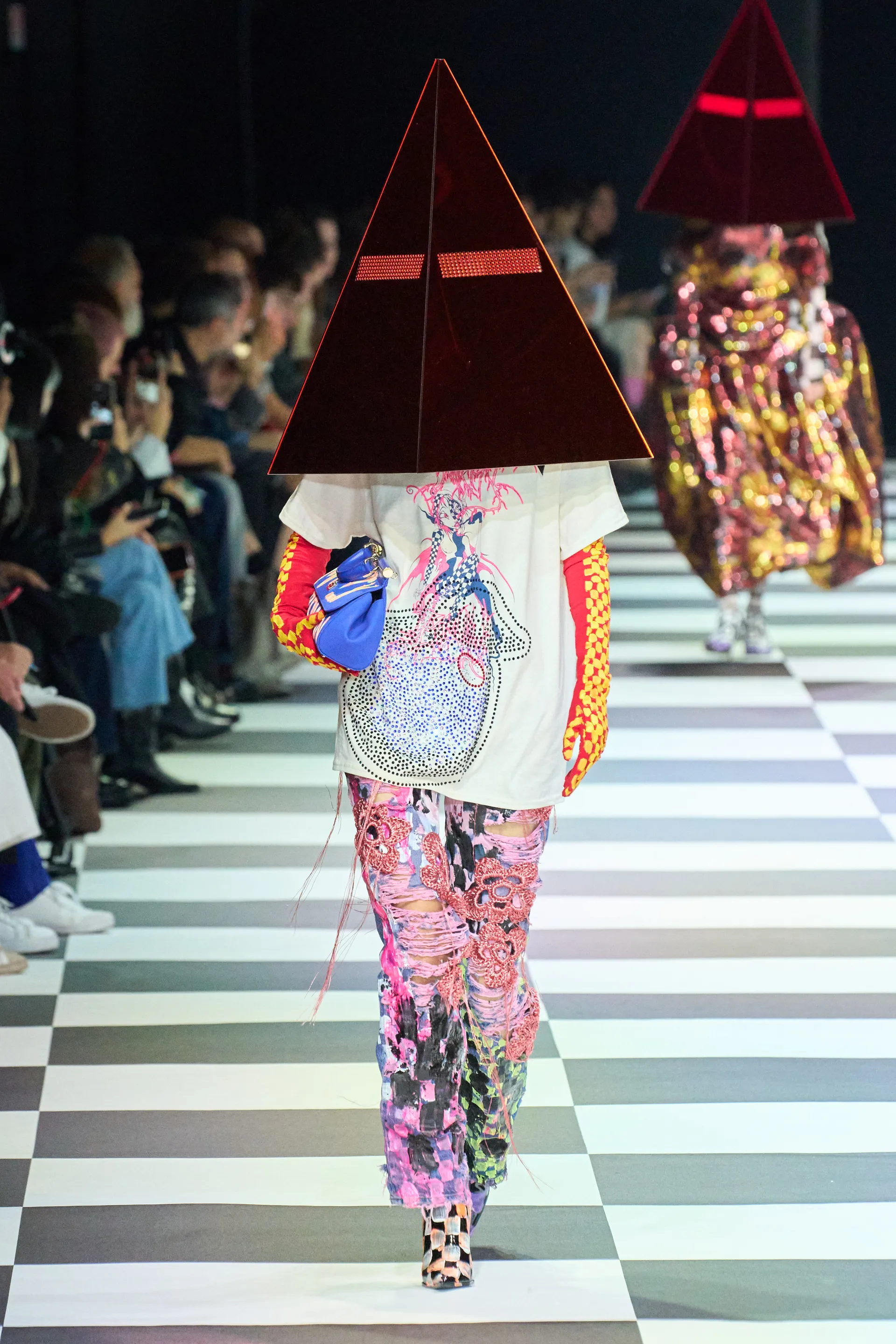 00036-matty-bovan-spring-2023-ready-to-wear-credit-gorunway