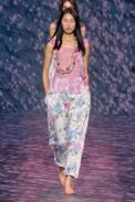 00037-emporio-armani-spring-2023-ready-to-wear-credit-gorunway