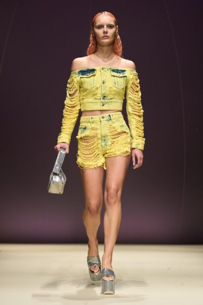 00037-gcds-spring-2023-ready-to-wear-credit-gorunway
