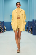 00037-max-mara-spring-2023-ready-to-wear-credit-gorunway