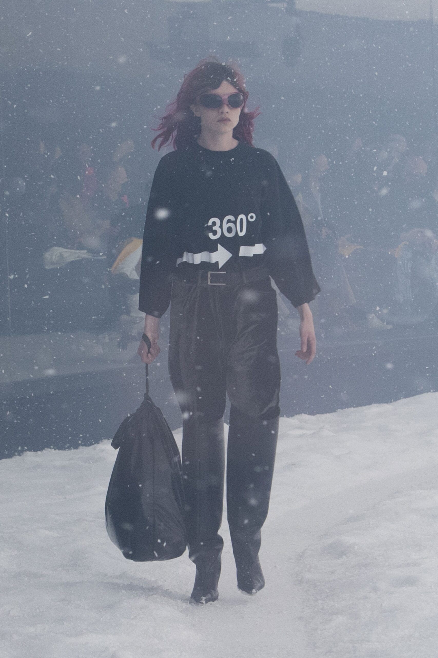 00038-balenciaga-fall-2022-ready-to-wear-paris-credit-brand-1.jpg