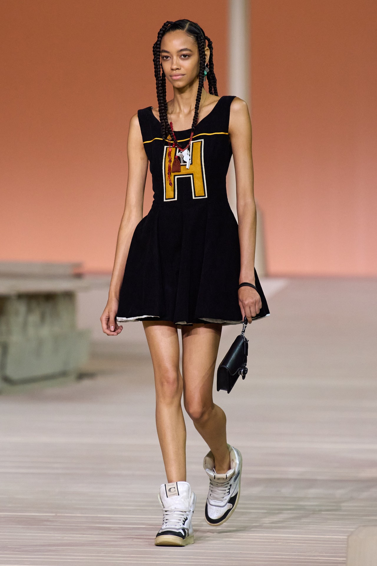 00038-coach-spring-2023-ready-to-wear-credit-gorunway