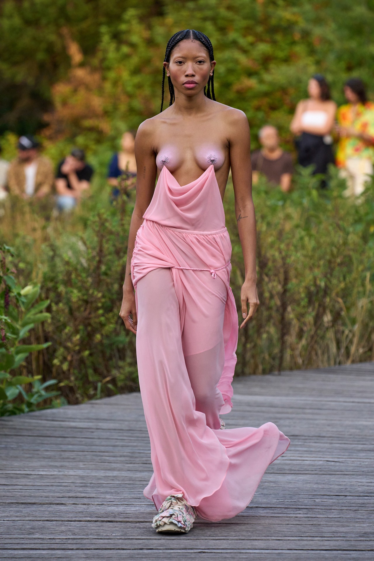 00038-collina-strada-spring-2023-ready-to-wear-credit-gorunway