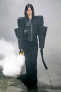 00039-rick-owens-fall-2022-ready-to-wear-paris-credit-gorunway-3.jpg