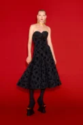 00039-schiaparelli-spring-2023-ready-to-wear-credit-brand