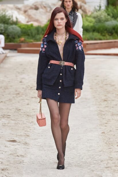 00040-chanel-resort-2023-monaco-credit-gorunway-1.jpeg