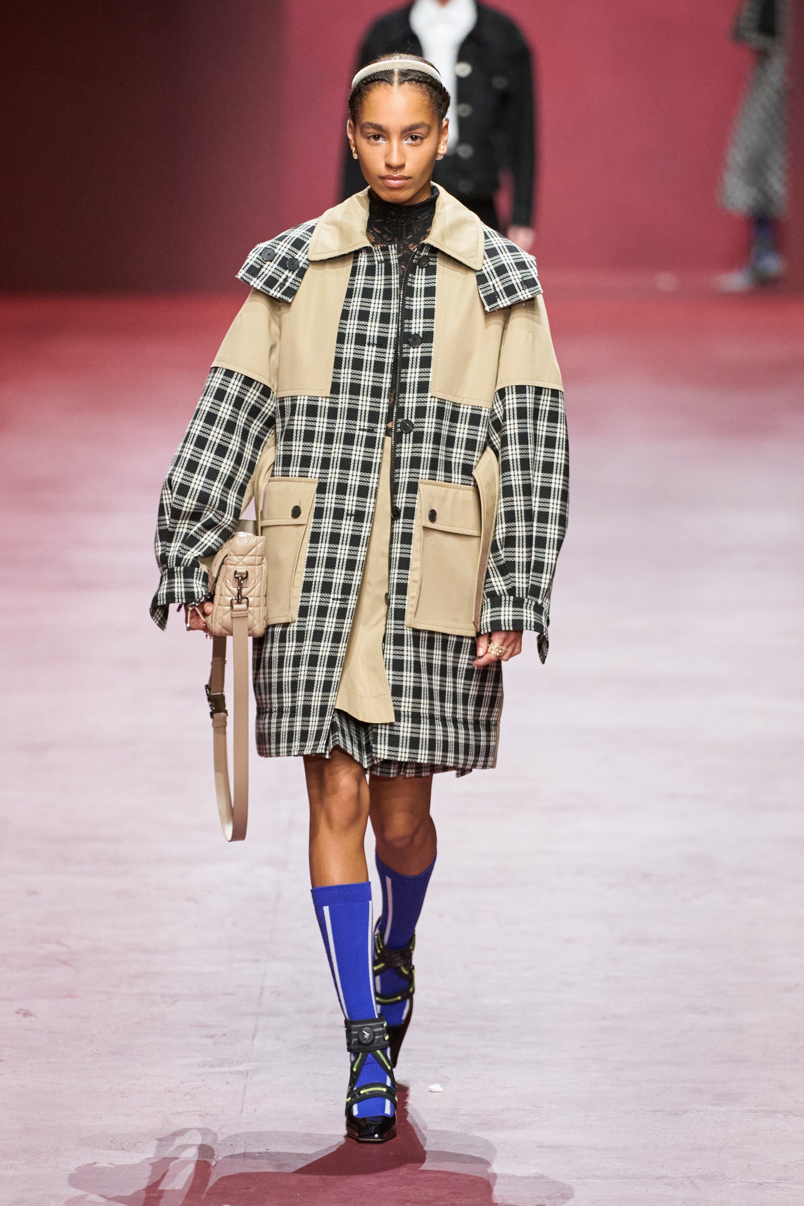 00040-christian-dior-fall-2022-ready-to-wear-paris-credit-gorunway-1.jpeg