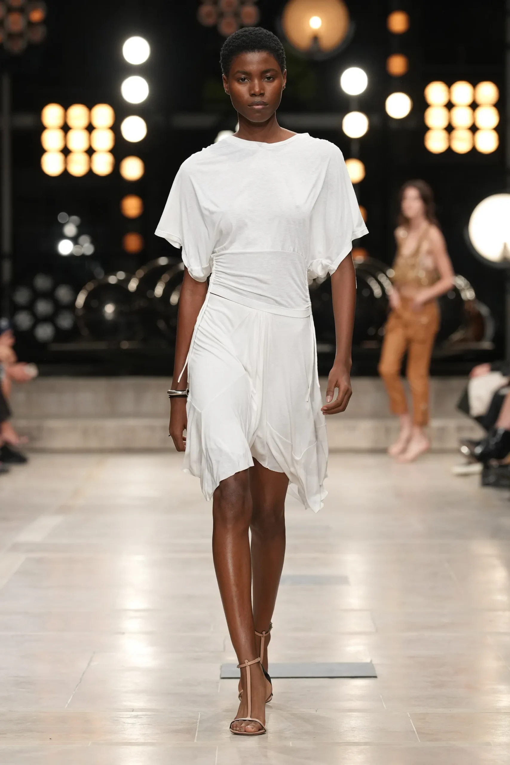 00040-isabel-marant-spring-2023-ready-to-wear-credit-gorunway