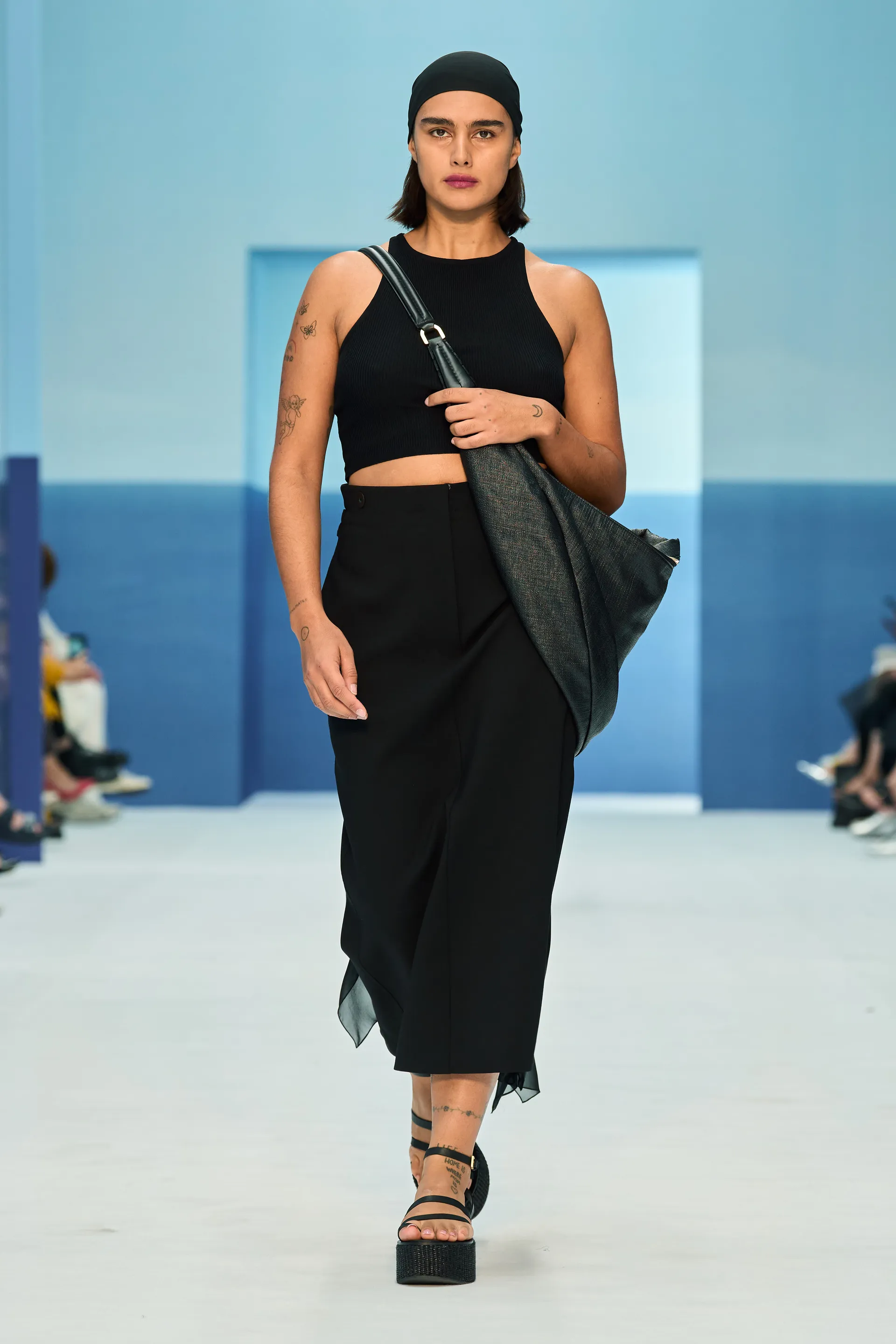 00040-max-mara-spring-2023-ready-to-wear-credit-gorunway
