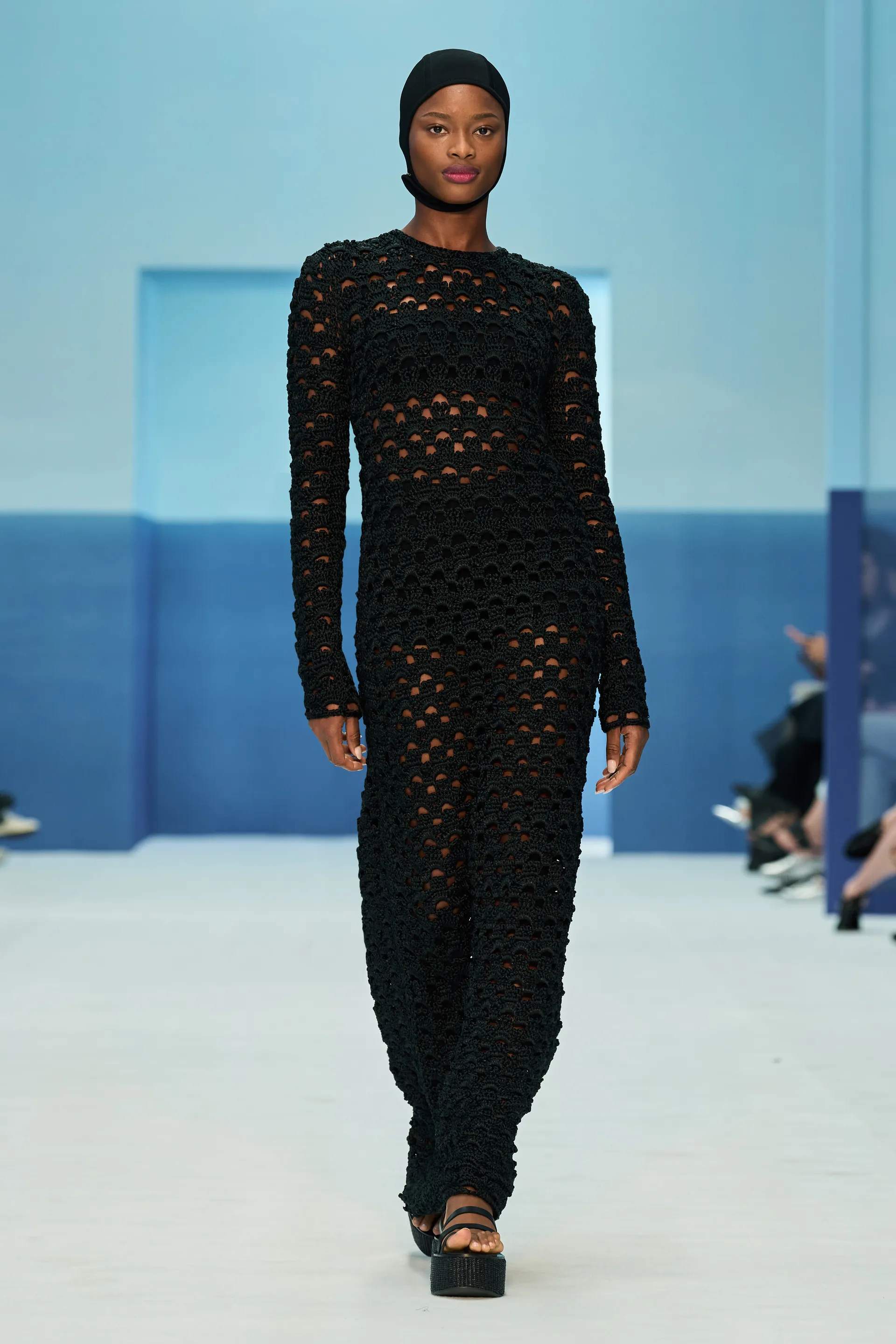 00041-max-mara-spring-2023-ready-to-wear-credit-gorunway