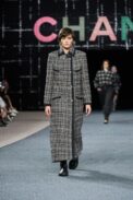 00042-chanel-fall-2022-ready-to-wear-paris-credit-gorunway-1.jpeg