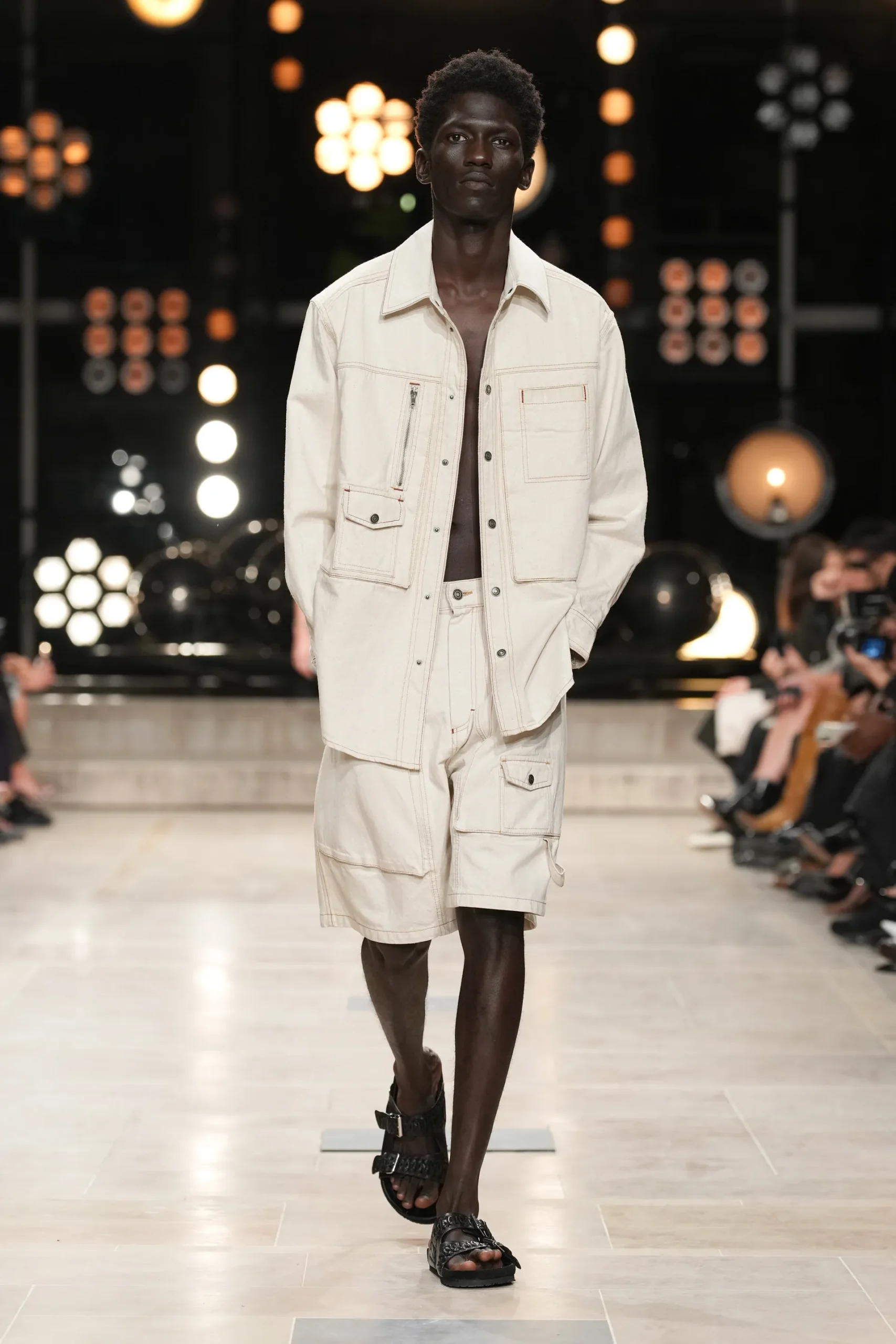 00042-isabel-marant-spring-2023-ready-to-wear-credit-gorunway