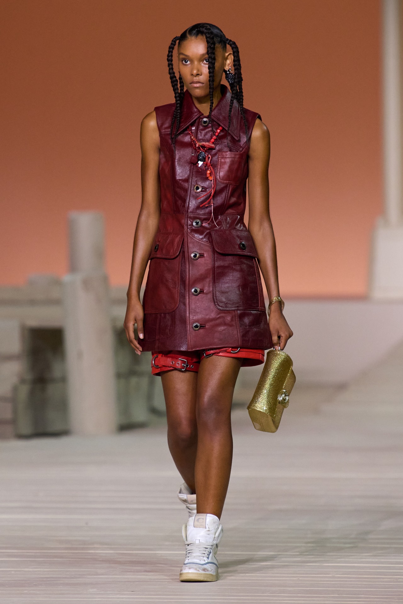 00043-coach-spring-2023-ready-to-wear-credit-gorunway