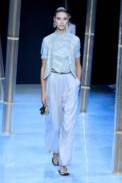 00044-giorgio-armani-spring-2023-ready-to-wear-credit-gorunway