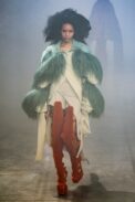 00044-rick-owens-fall-2022-ready-to-wear-paris-credit-gorunway-3.jpg