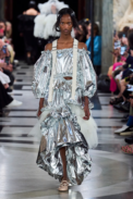 00044-simone-rocha-spring-2023-ready-to-wear-credit-gorunway