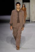 00044-tods-spring-2023-ready-to-wear-credit-gorunway