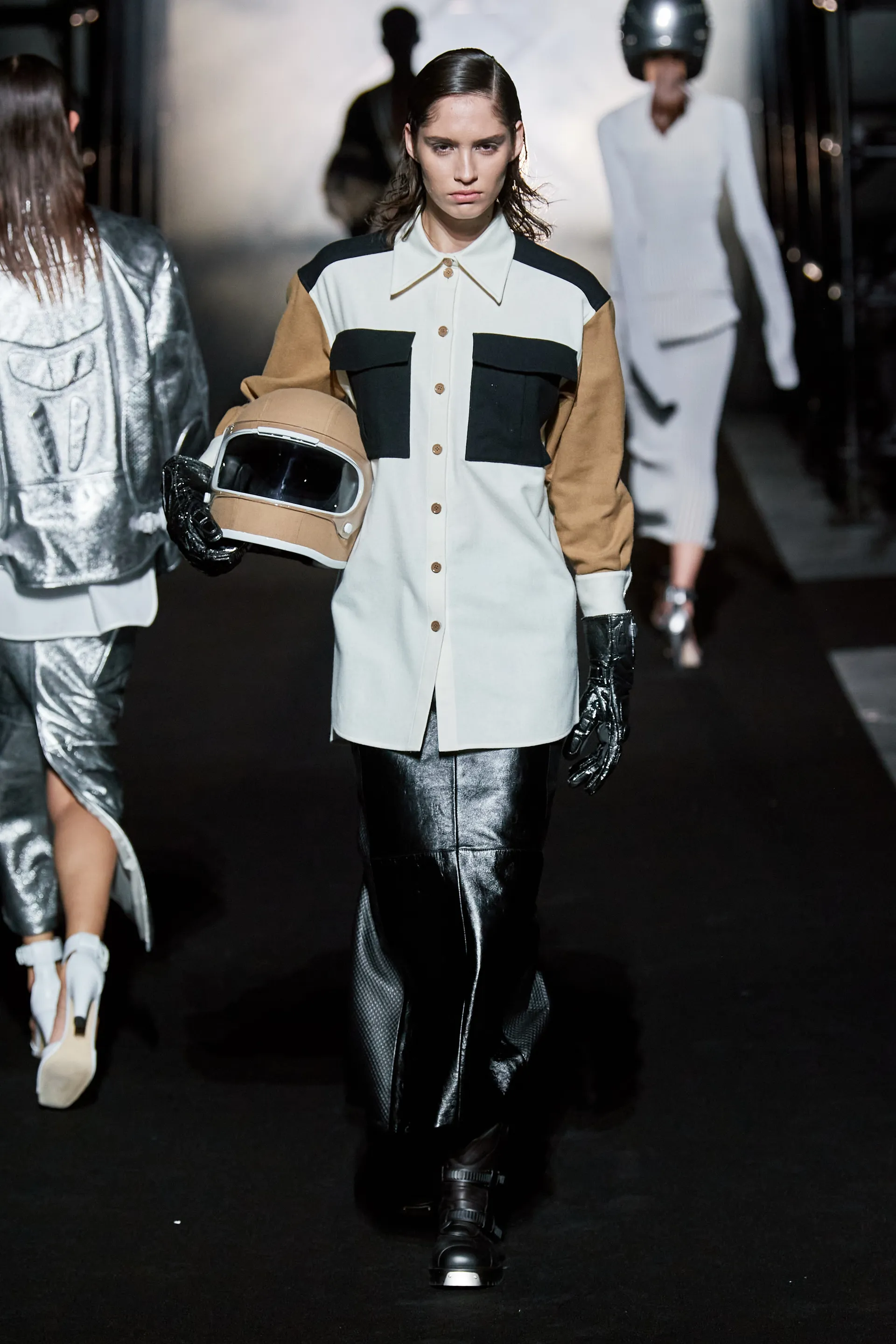 00046-boss-fall-2022-ready-to-wear-credit-gorunway
