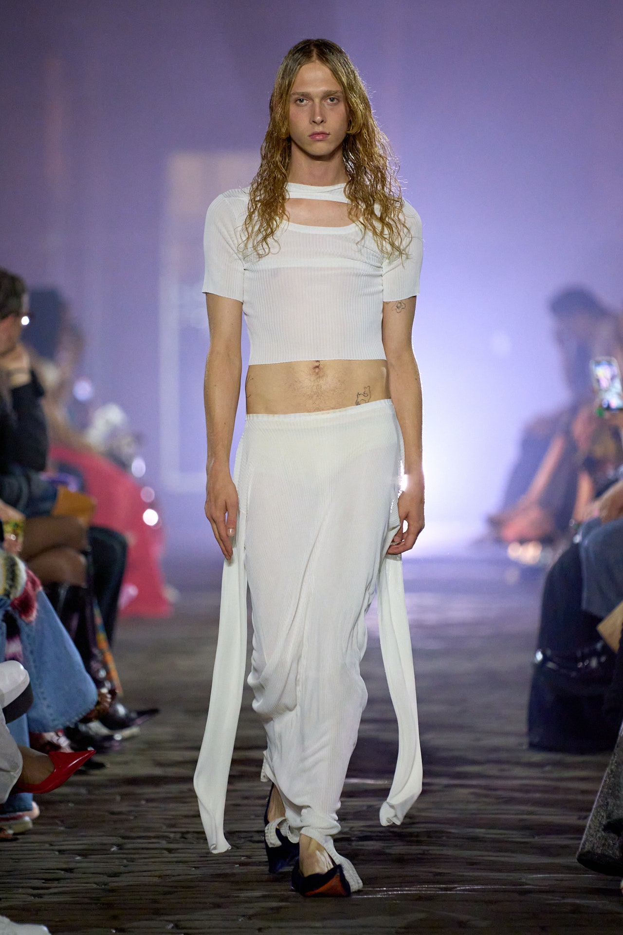 00046-marni-spring-2023-ready-to-wear-credit-gorunway