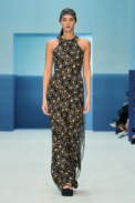 00046-max-mara-spring-2023-ready-to-wear-credit-gorunway