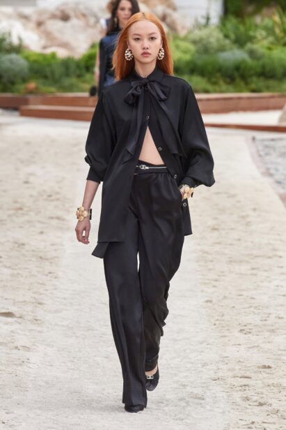 00047-chanel-resort-2023-monaco-credit-gorunway-1.jpeg