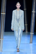 00047-giorgio-armani-spring-2023-ready-to-wear-credit-gorunway