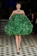 00047-undercover-spring-2023-ready-to-wear-credit-gorunway