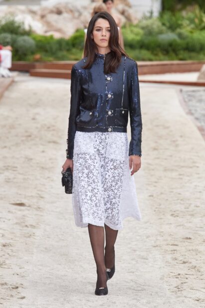 00048-chanel-resort-2023-monaco-credit-gorunway-1.jpeg