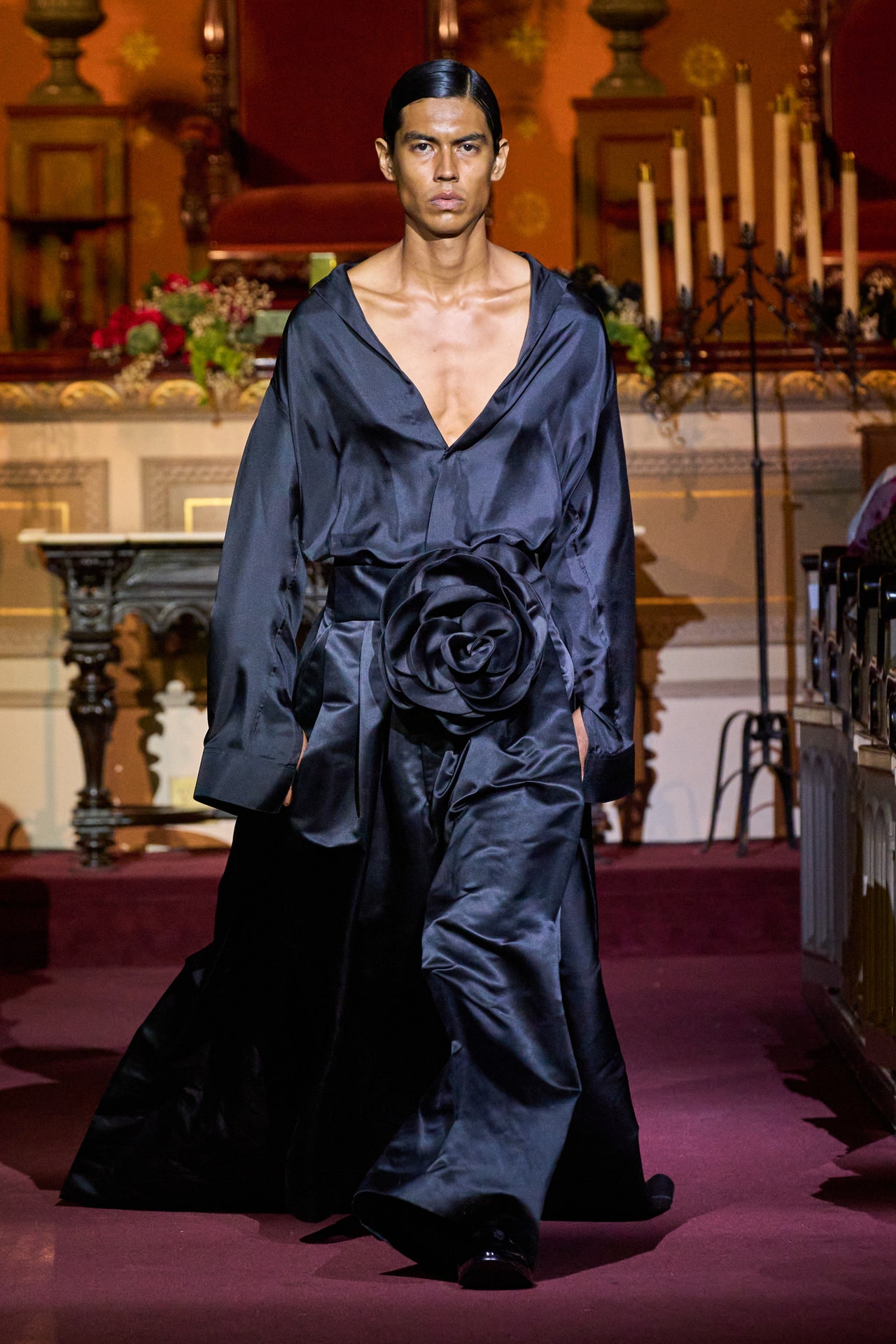 00048-willy-chavarria-spring-2023-menswear-credit-gorunway