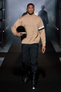 00049-boss-fall-2022-ready-to-wear-credit-gorunway