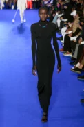 00049-off-white-spring-2023-ready-to-wear-credit-gorunway