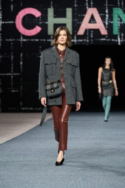 00050-chanel-fall-2022-ready-to-wear-paris-credit-gorunway-1.jpeg