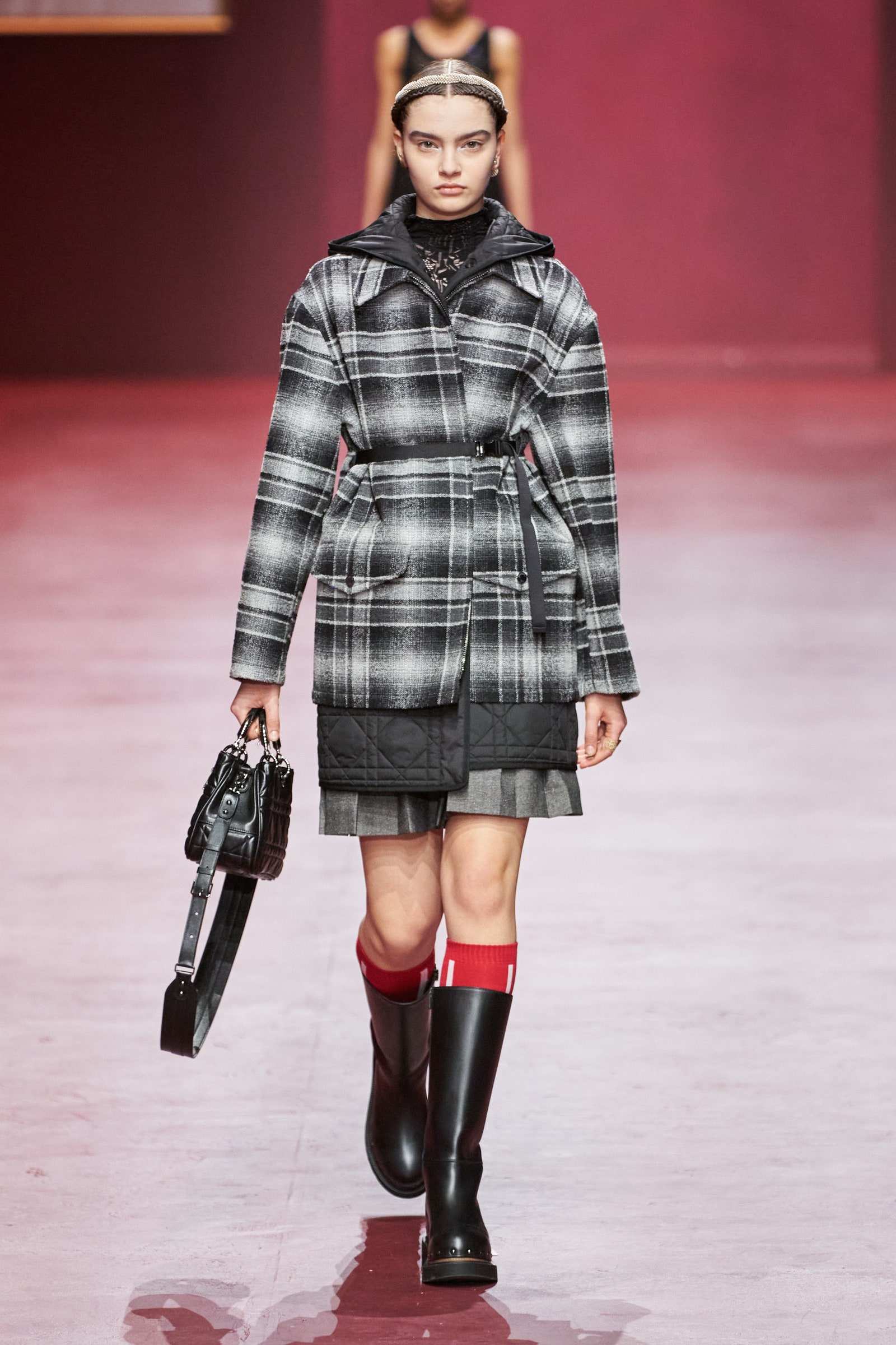 00050-christian-dior-fall-2022-ready-to-wear-paris-credit-gorunway-1.jpeg