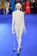 00050-off-white-spring-2023-ready-to-wear-credit-gorunway