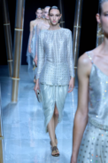 00052-giorgio-armani-spring-2023-ready-to-wear-credit-gorunway