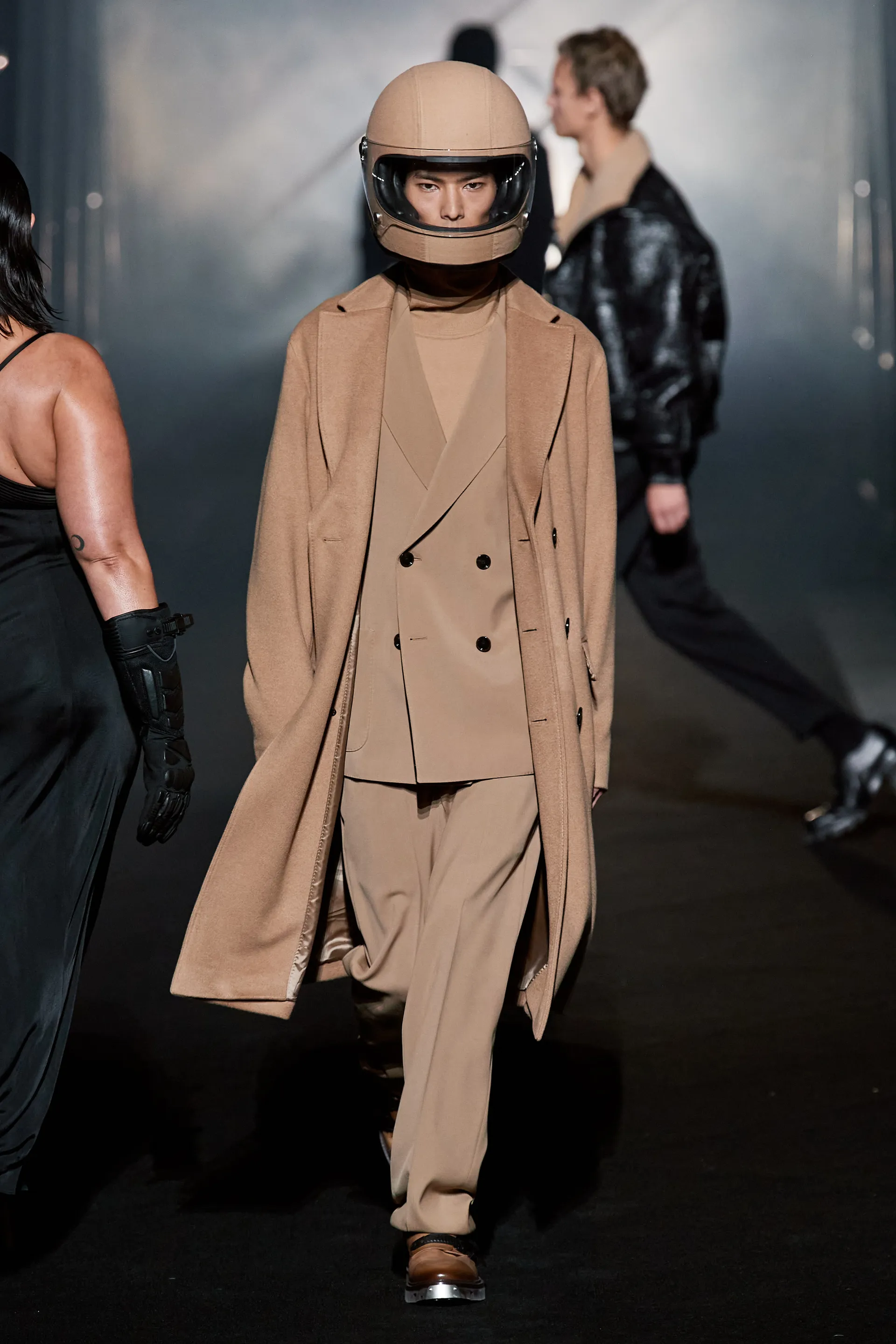 00053-boss-fall-2022-ready-to-wear-credit-gorunway
