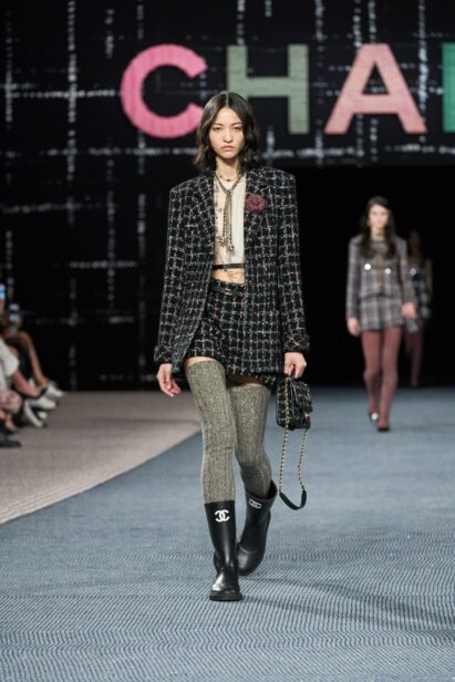 00053-chanel-fall-2022-ready-to-wear-paris-credit-gorunway-1.jpeg