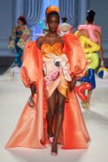 00053-moschino-spring-2023-ready-to-wear-credit-gorunway