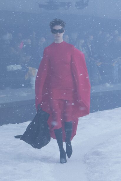 00055-balenciaga-fall-2022-ready-to-wear-paris-credit-brand-1.jpg